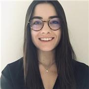 Estudiado bachillerato británico y graduada en el Reino Unido, disponible para dar clases de inglés o Marketing digital